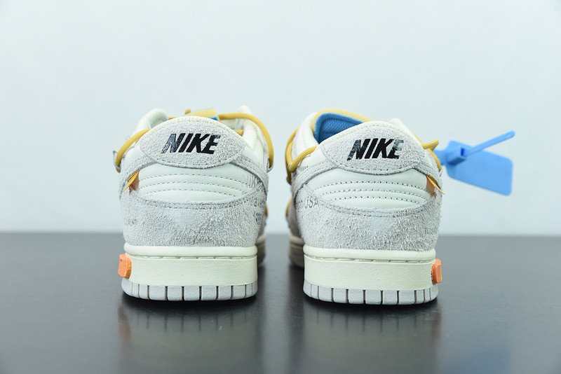 of x dunk low