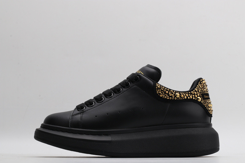 alexer mceen sneakers