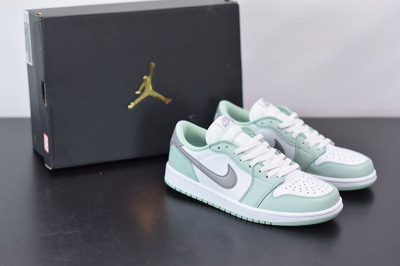 air jordan 1 low og colorways cz0790-100