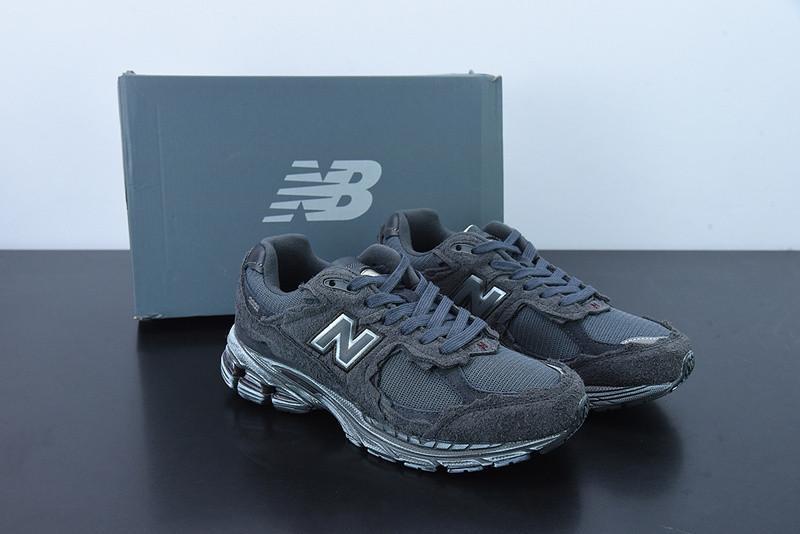 new balance sneaker