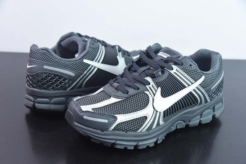 nike air zoom vomero 5