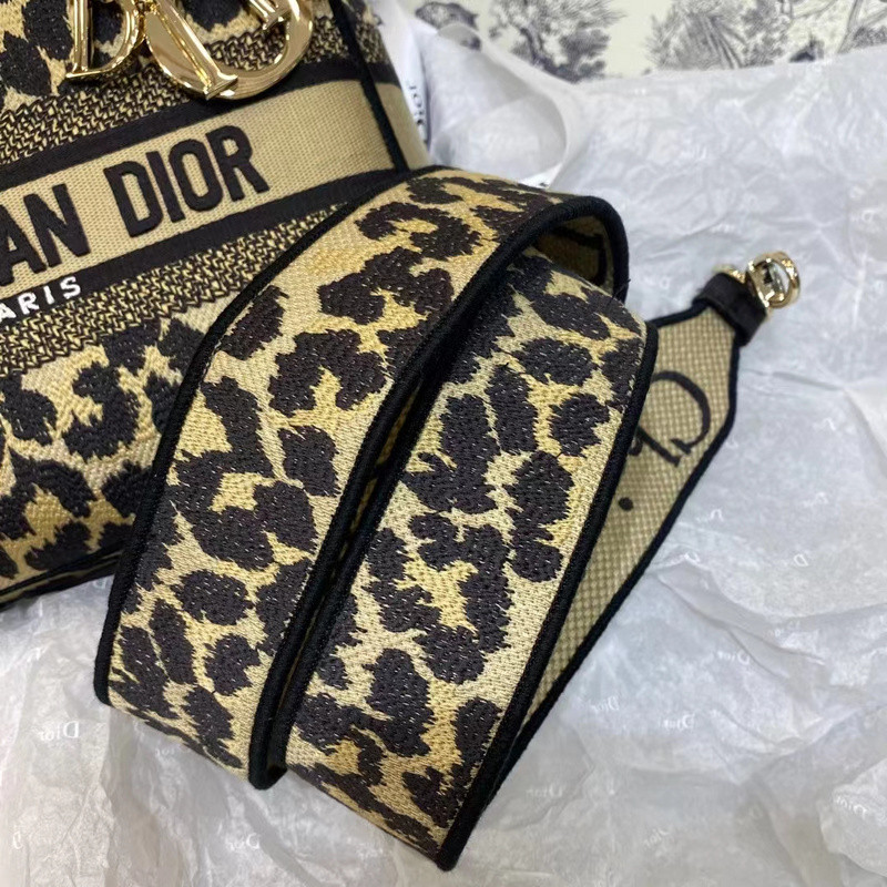 D10r bag