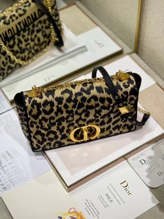 D10r bag