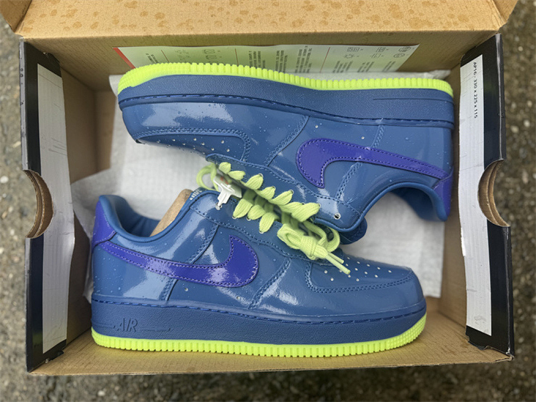 Nike Air Force 1 Low QS