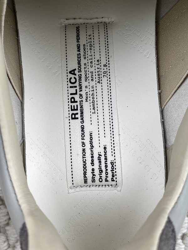 ma*s*n Ma*i*la sneaker