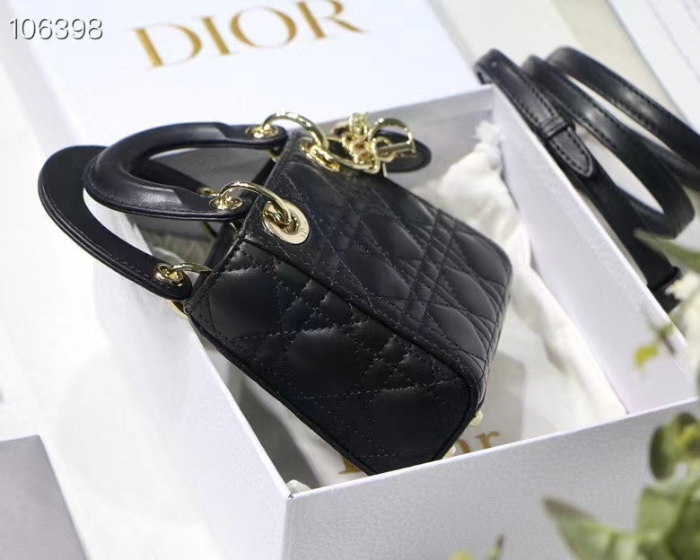 D10r bag