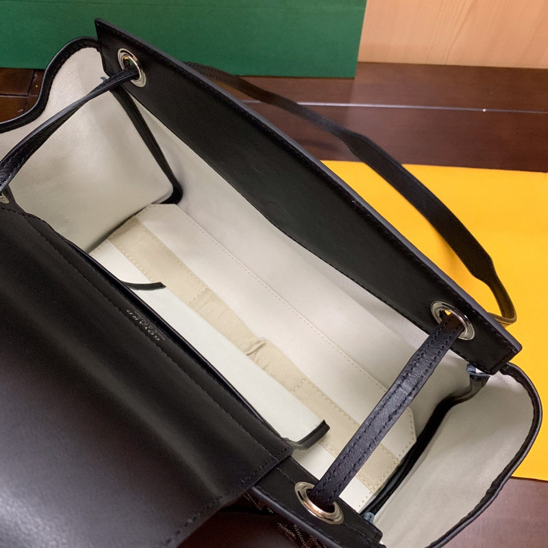 G09ard purse