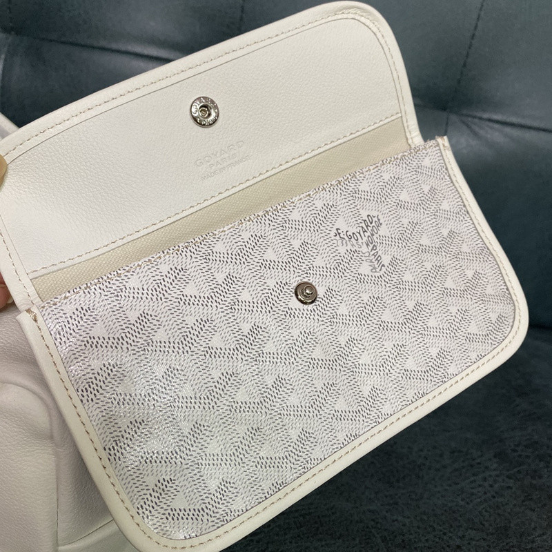 G09ard purse