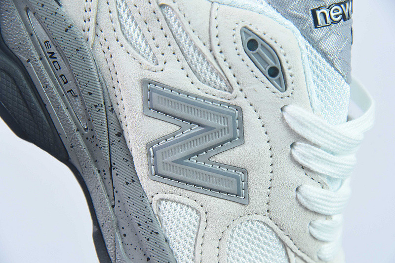 new balance sneaker