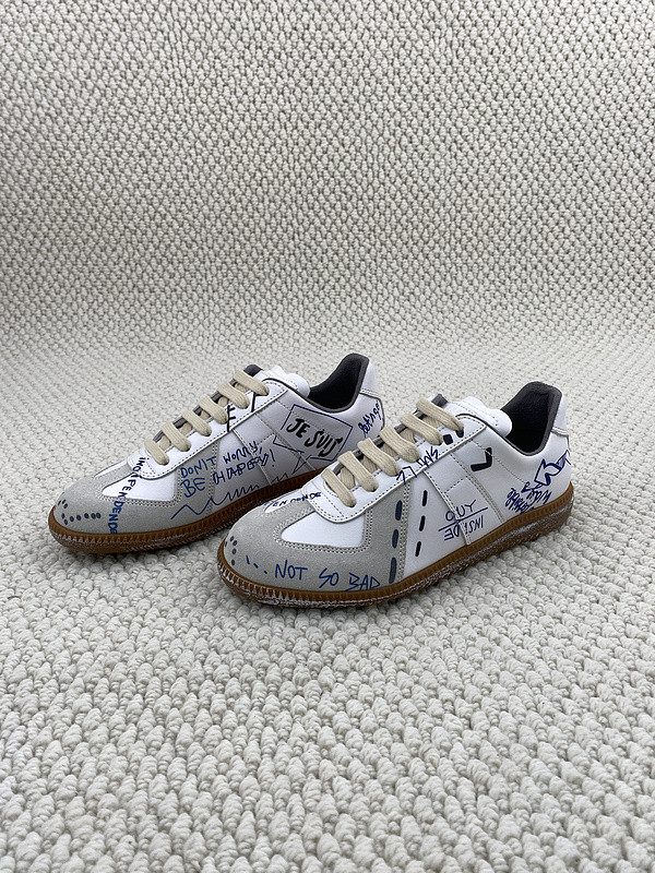 ma*s*n Ma*i*la sneaker