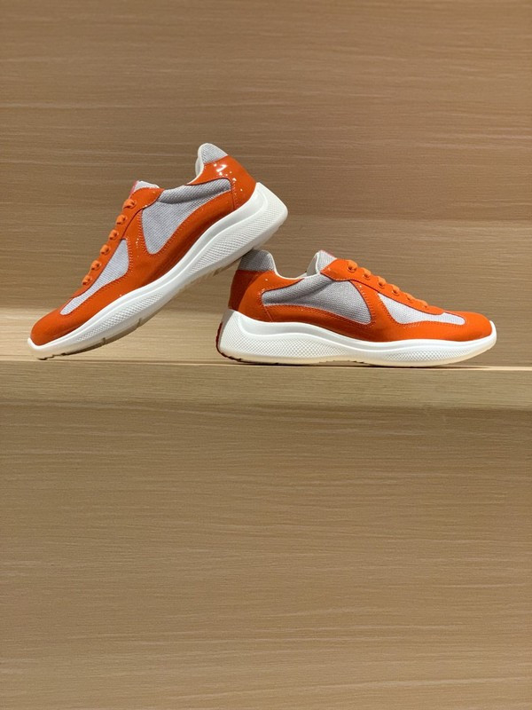 pr sneaker