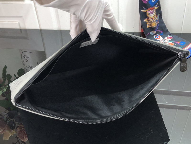 LVT PURSE