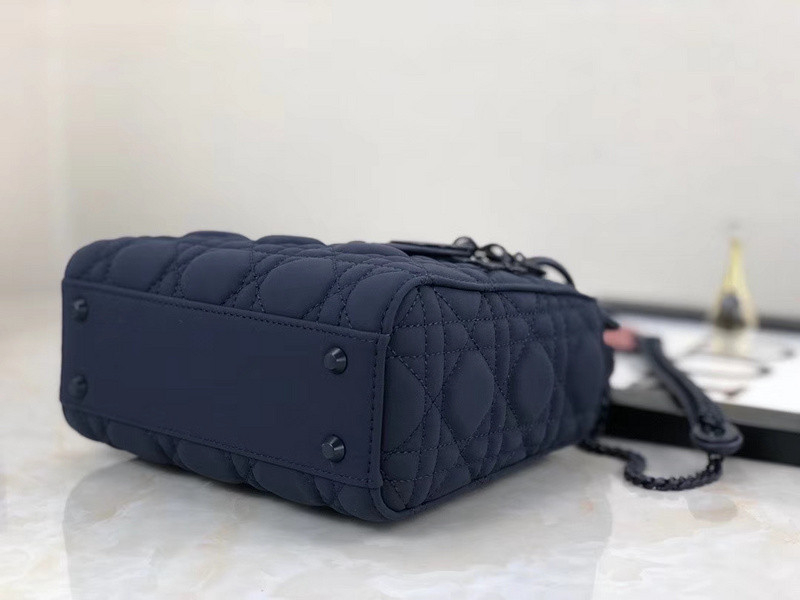 D10r bag
