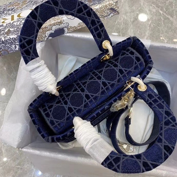 D10r bag