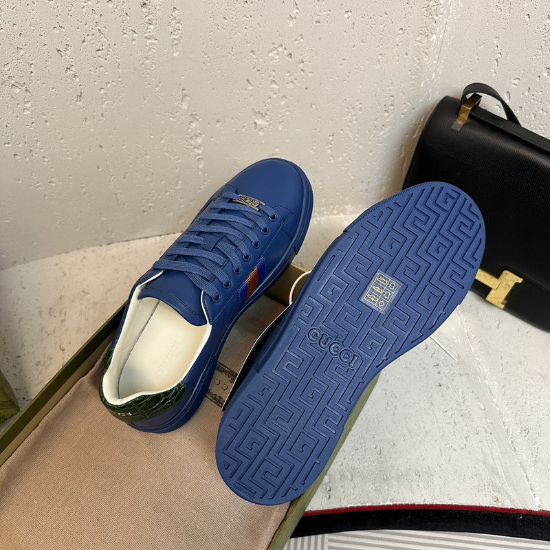 G*u*i sneaker