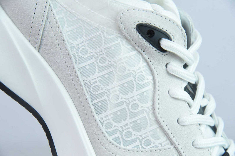 DIO* B25 SNEAKER