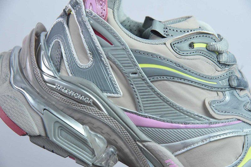 Ba1en*iaga Runner Sneaker