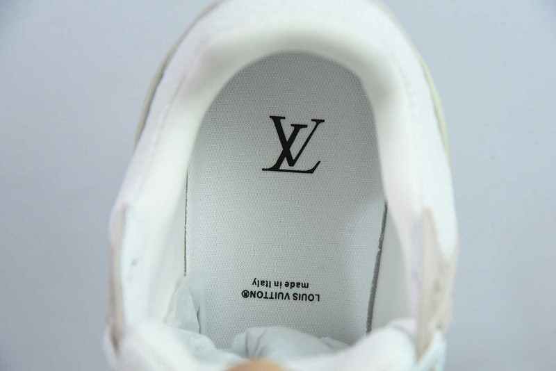 LVT SNEAKERS