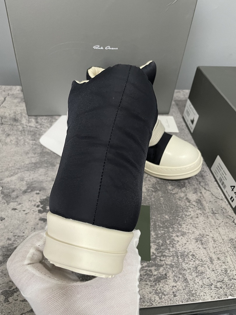 RICK OWENS DRKSHDW