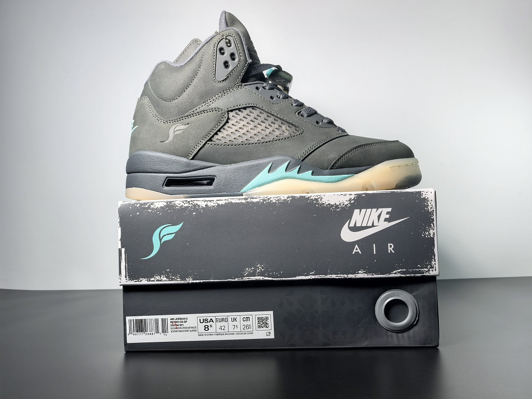 Air Jordan 5 Retro SoleFly Black Aurora Green IU0734-001