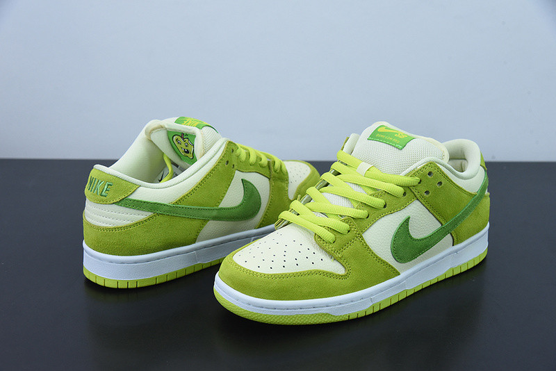 nike sb dunk low “green apple” dm0807-300