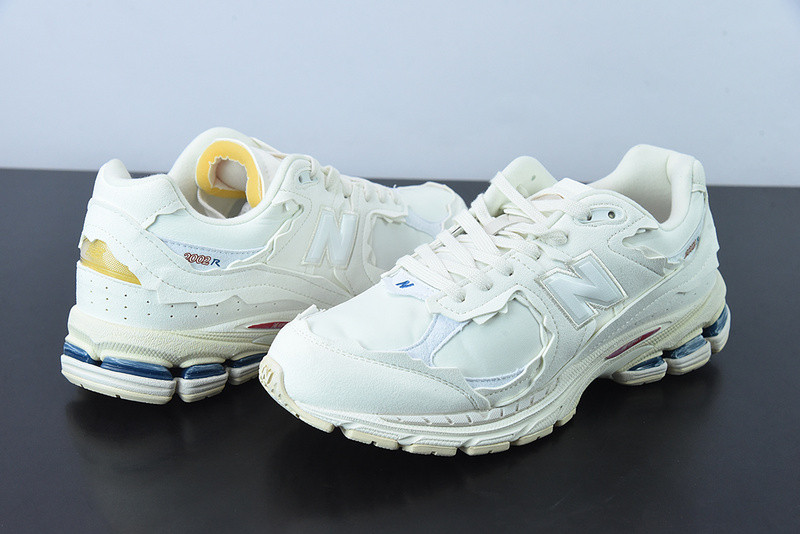 new balance sneaker