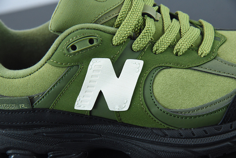 new balance sneaker