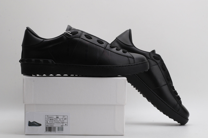 Va1e*ntin0 garavani sneaker