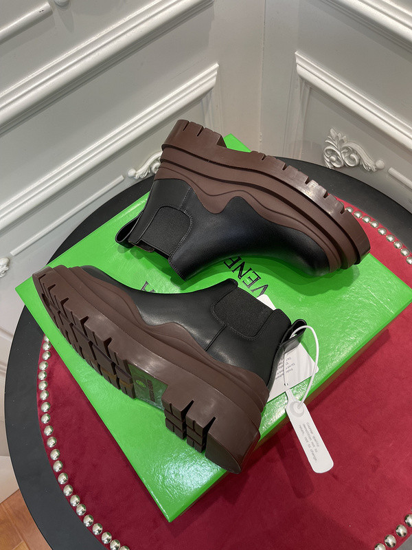 Bo*te*ga ve*ne*ta sneaker