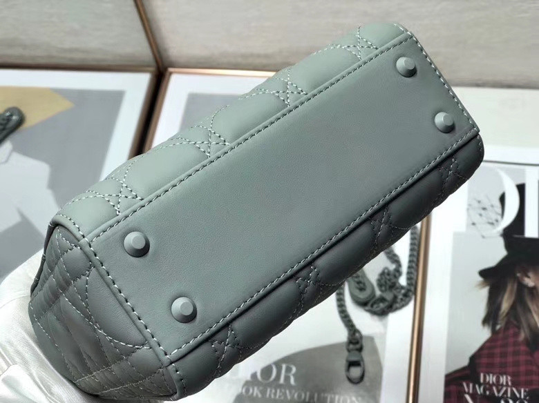 D10r bag