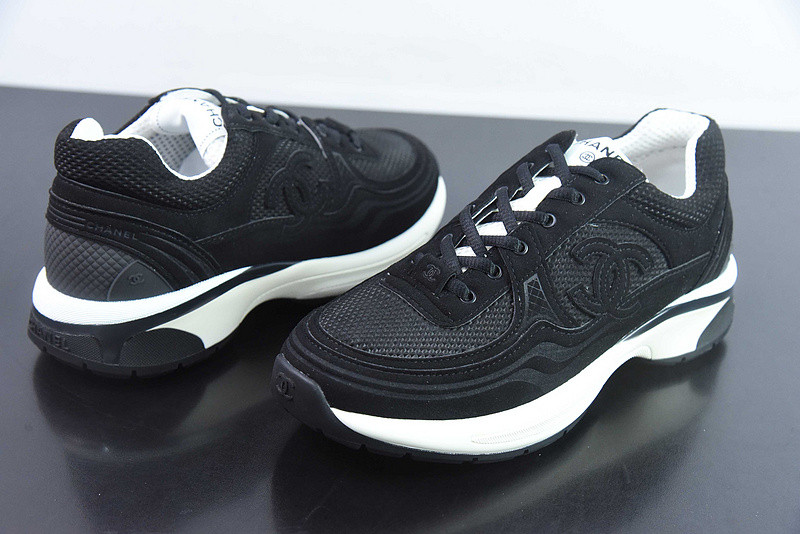 Ch*el sneaker