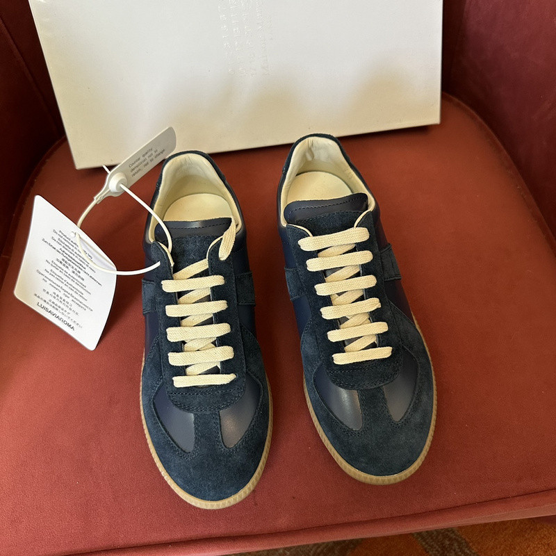 ma*s*n Ma*i*la sneaker