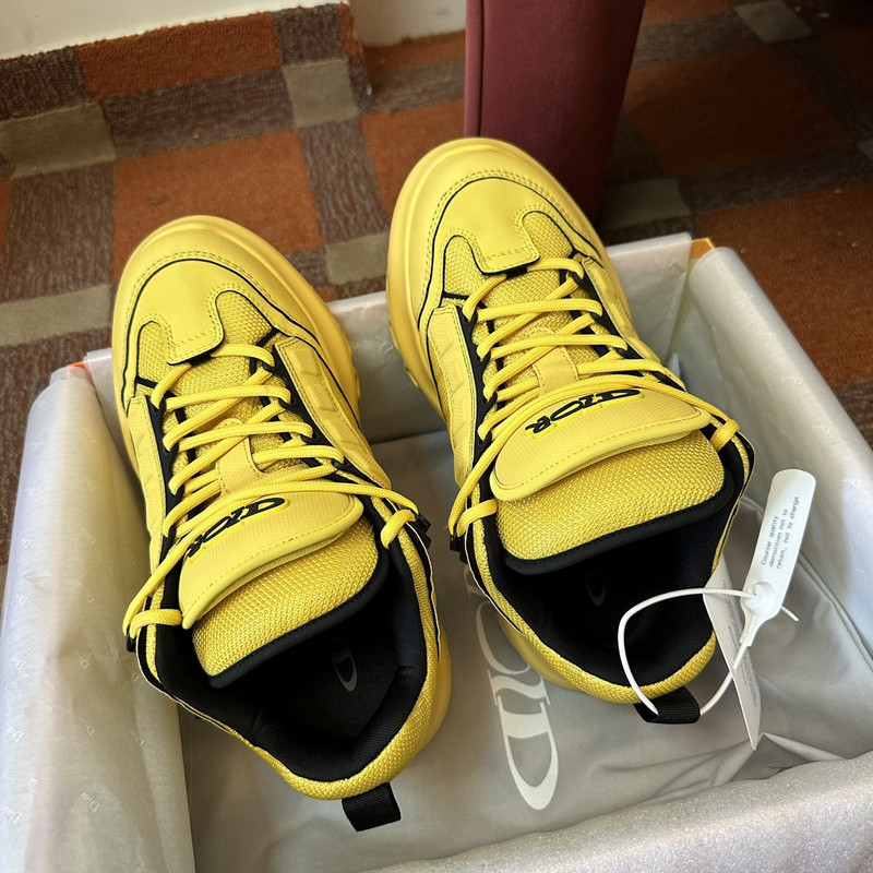DIO* SNEAKER