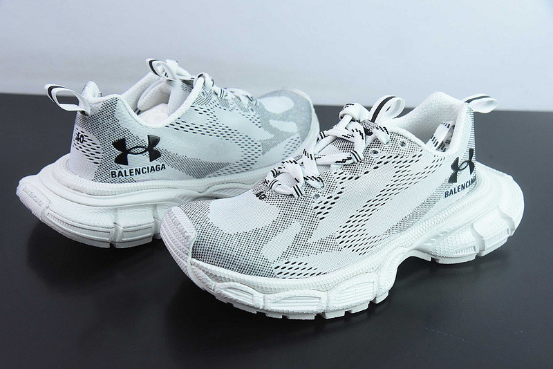 BC 3XL SNEAKER