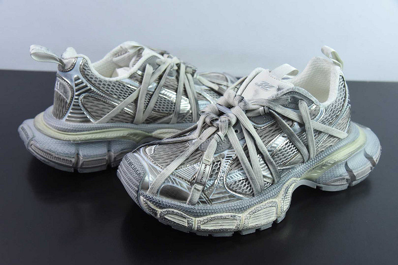 BC 3XL SNEAKER