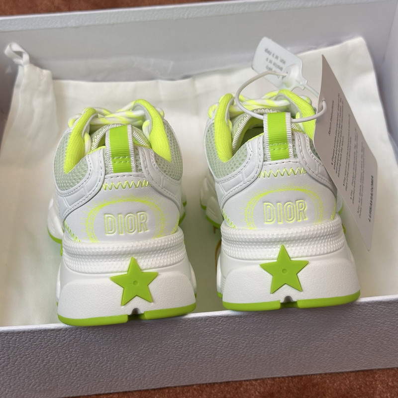 DIO* SNEAKER
