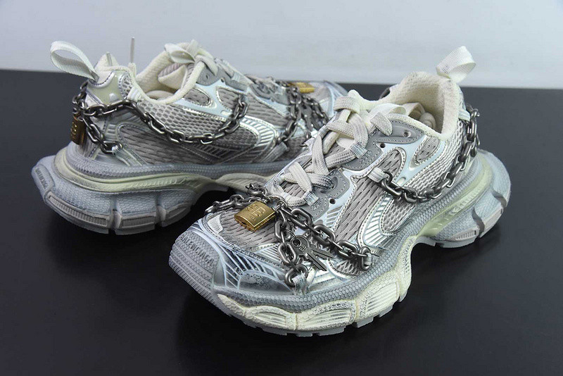 BC 3XL SNEAKER