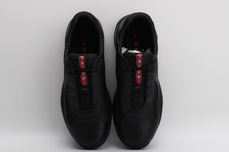 pr sneaker