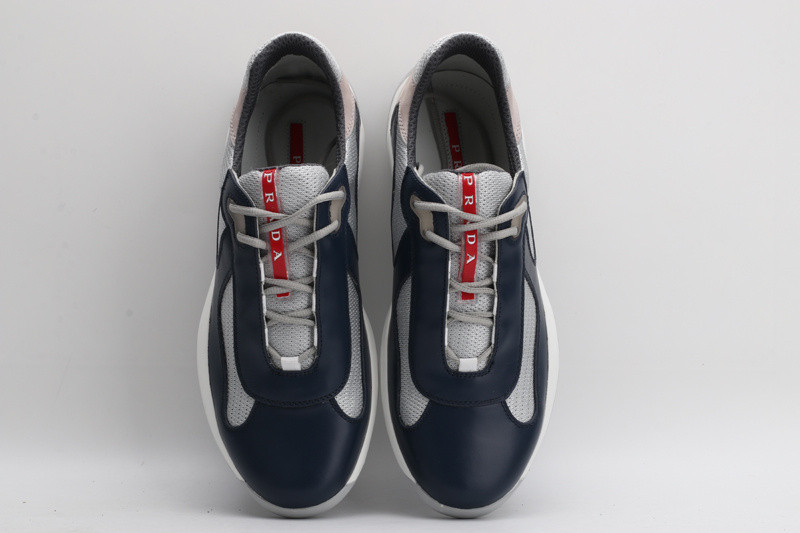 pr sneaker