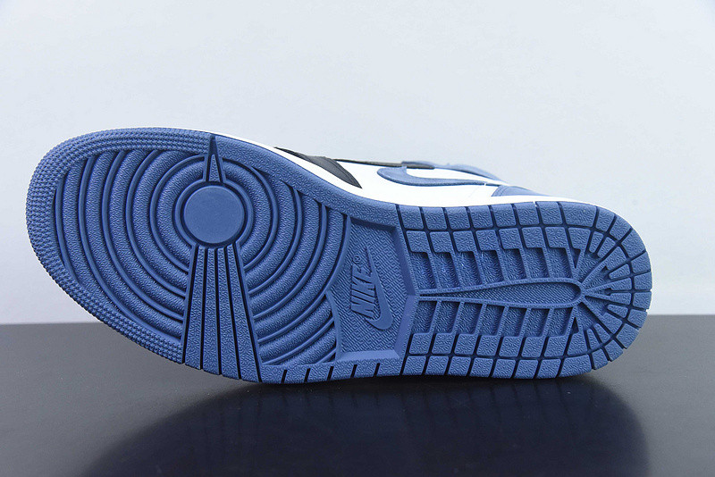 air jordan 1 retro high og "blue moon" 555088-115