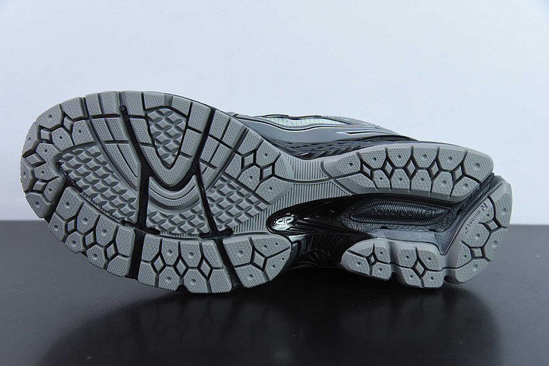 new balance sneaker