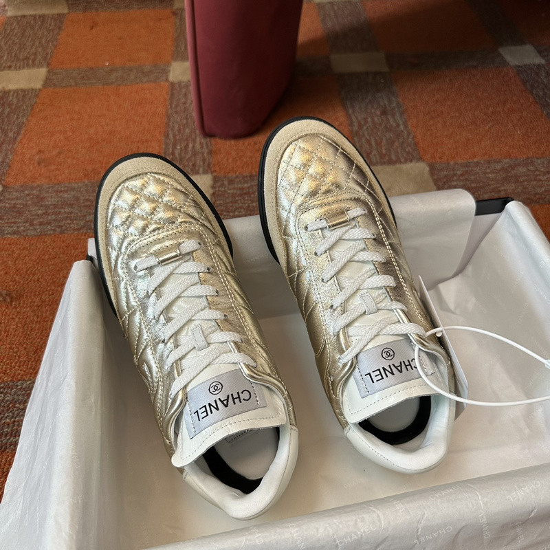 Ch*el sneaker