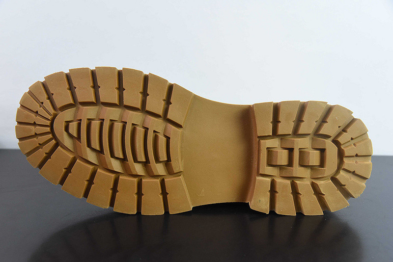 Timb**1*nd sneaker