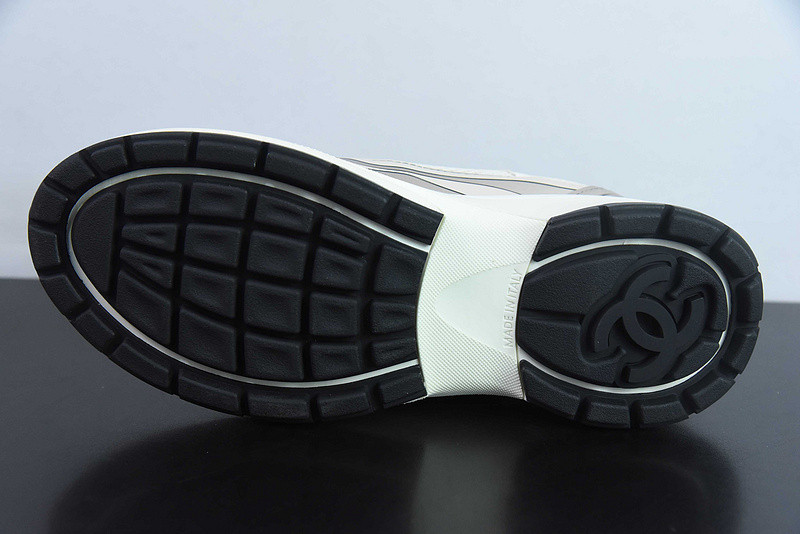 Ch*el sneaker