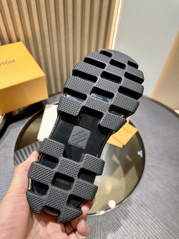 LVT BOOTS
