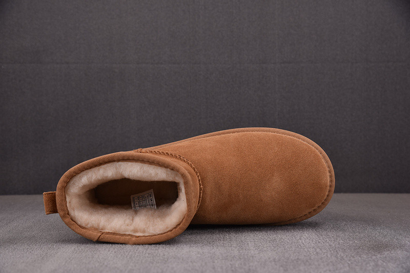 UGG