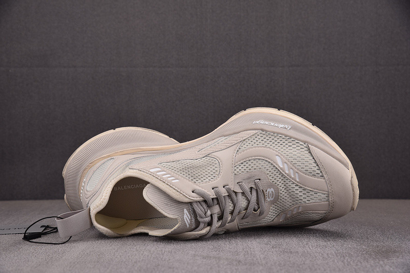 BC XL SNEAKERS