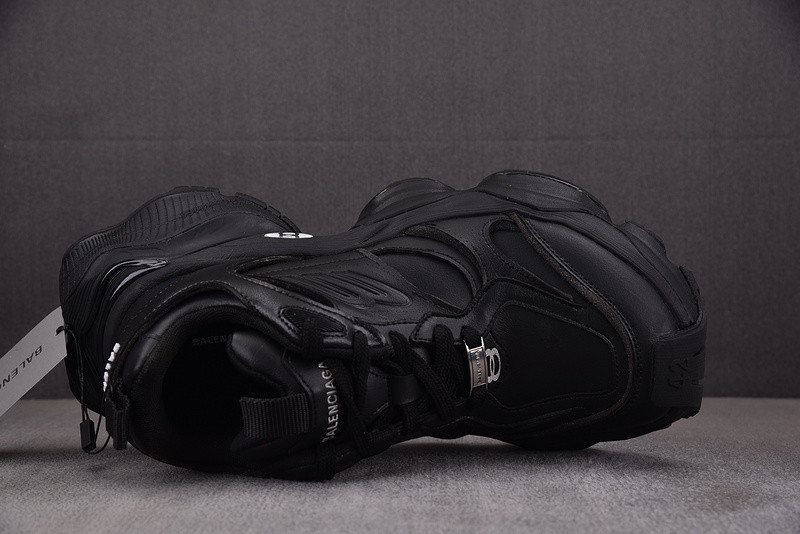 BC XL SNEAKERS