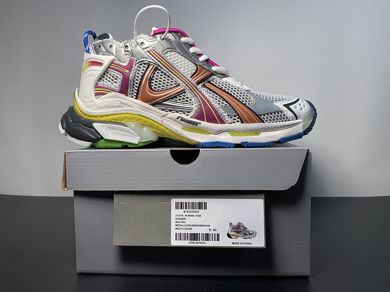 Ba*len*cia*ga runner sneaker