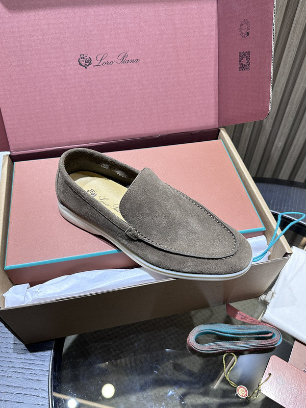 L0r0 P1ana sneaker